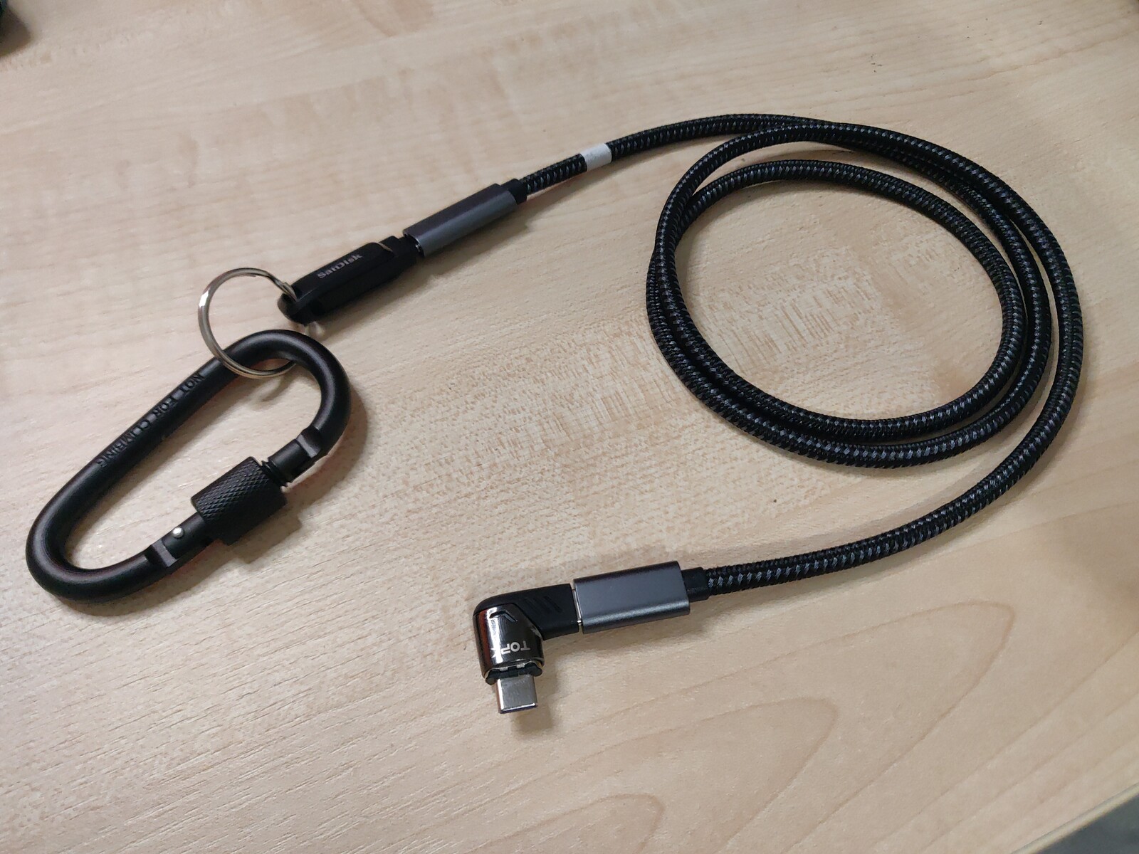 image of the BusKill USB-C cable